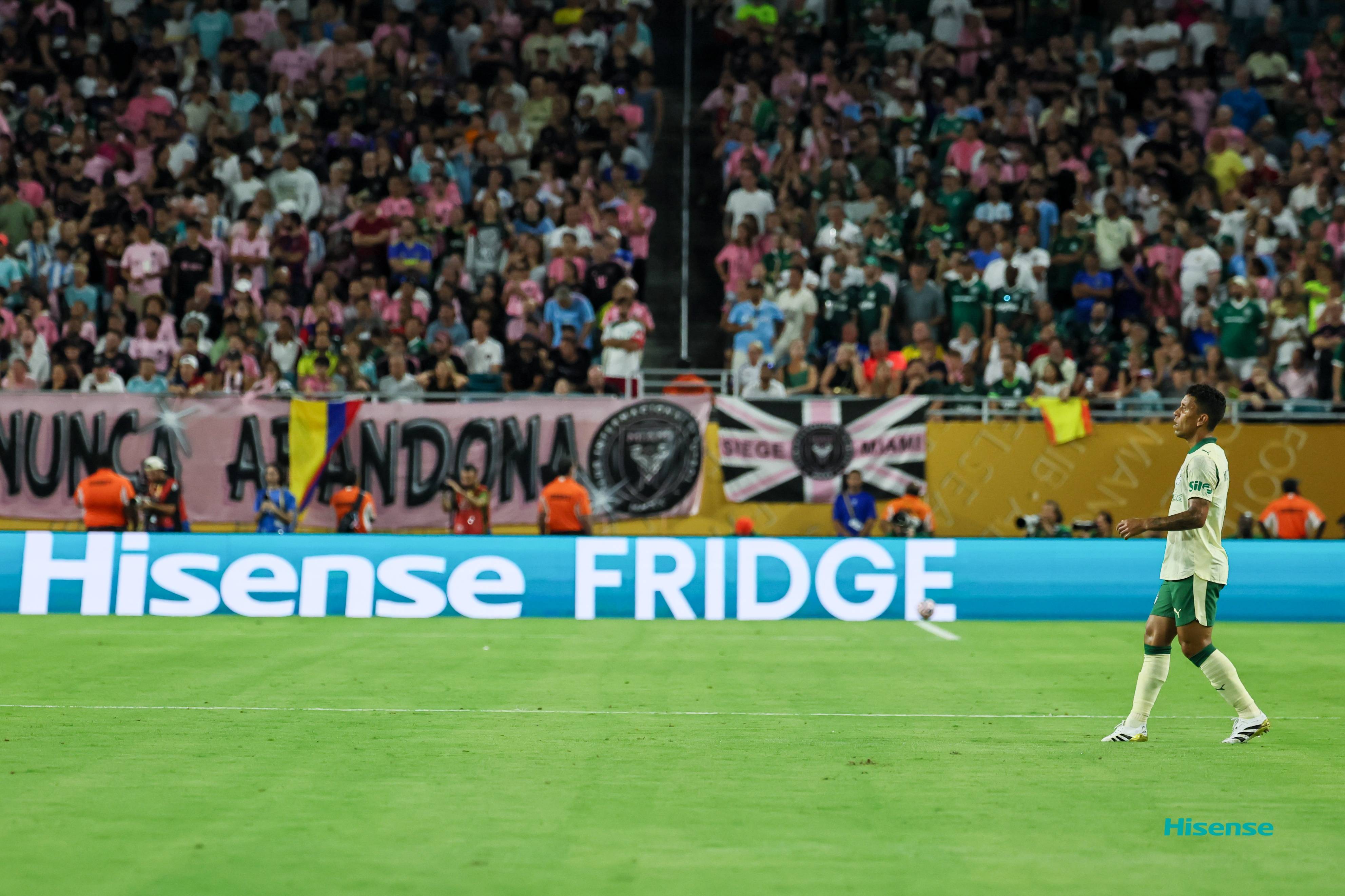 亚博-C罗在G2比赛中比赛局势复杂，晋级下一阶段引发热议！全场沸腾不已的简单介绍-亚博