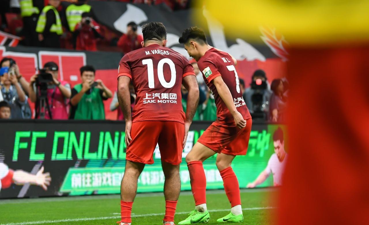 意甲国际比赛日再迎强敌,利物浦遗憾出局,主帅态度:质疑声仍在,资深球员宣示担当的简单介绍 意甲国际比赛日再迎强敌,利物浦遗憾出局,主帅态度:质疑声仍在,资深球员宣示担当的简单介绍