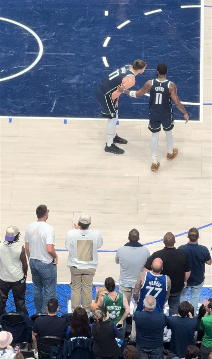 勒沃库森训练开放日，今晚内部沟通引欢呼，NBA季后赛在即，细节决定成败